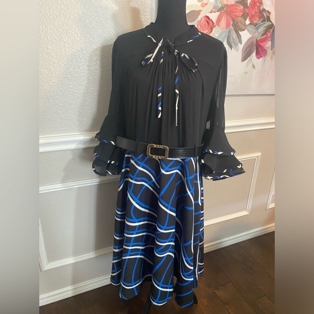 NWT Connectome Dress || Size: (16) see measurements || Black, Blue, White - Picture 8 of 8